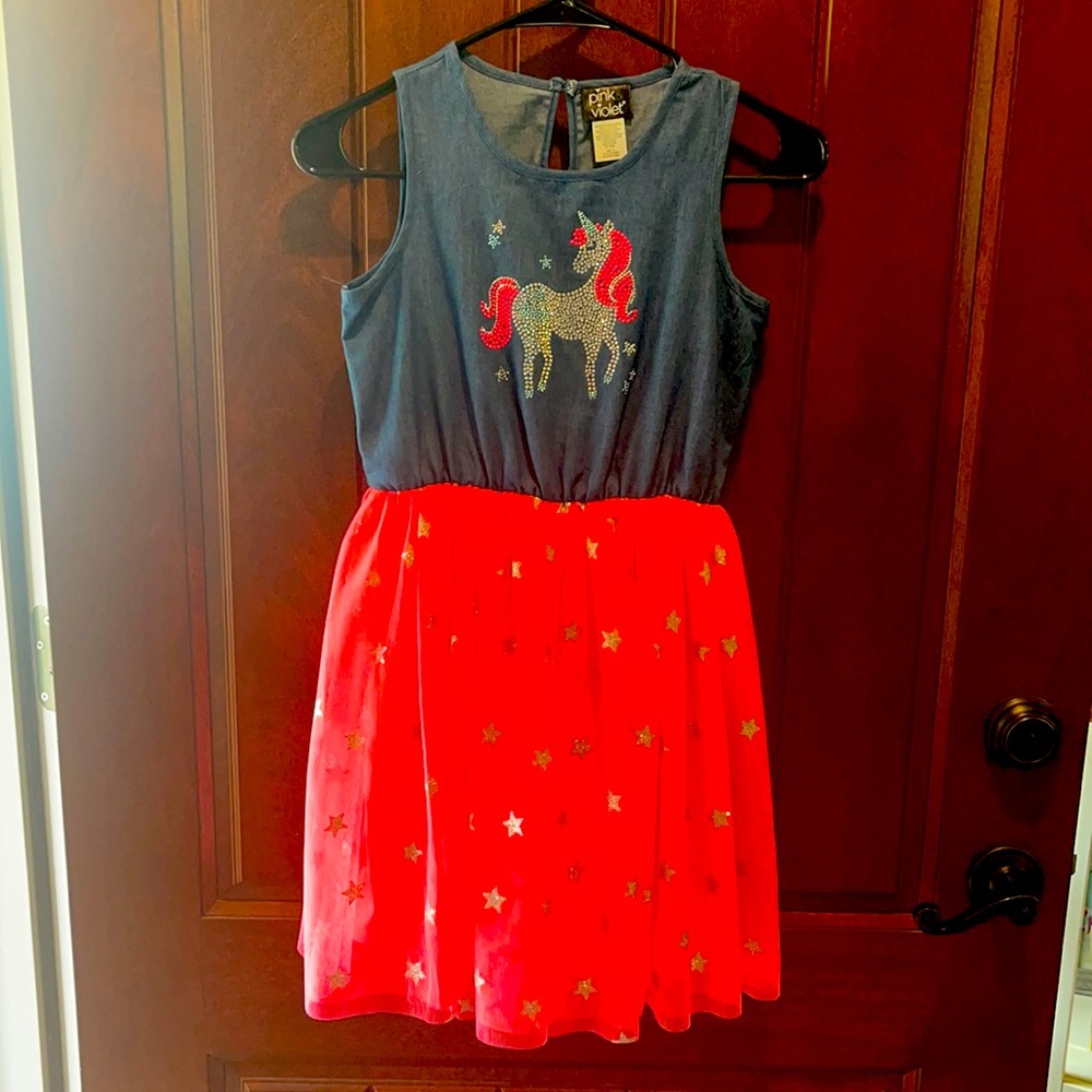 Girls dress